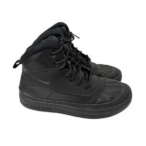 Nike ACG Woodside 2 High Top Boots Boys Size 6 Youth Triple Black 6Y